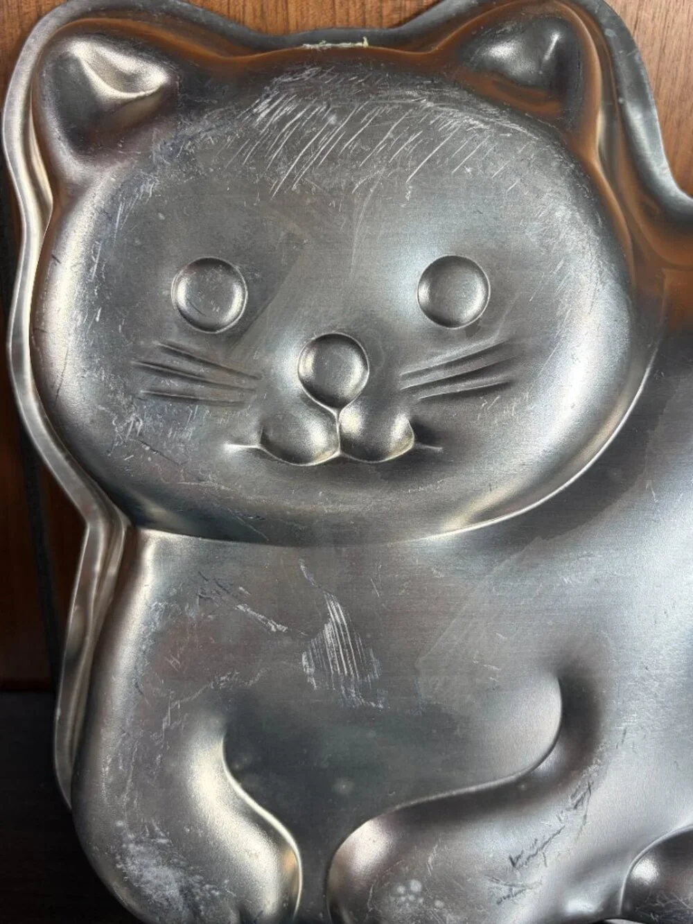 Vintage Wilton 1989 Cutie Cat Aluminum Cake Pan Mold 2105-9421